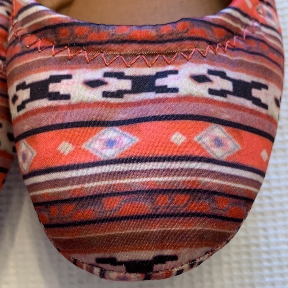 Lucky Brand Coral Orange Multi-Color Patterned Flats - Picture 2 of 7